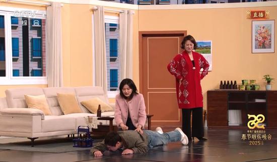沈腾马丽小品没演完？邓超为何缺席？最新回应来了